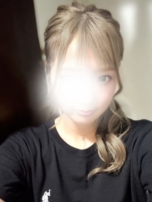 妃菜（ひな）
